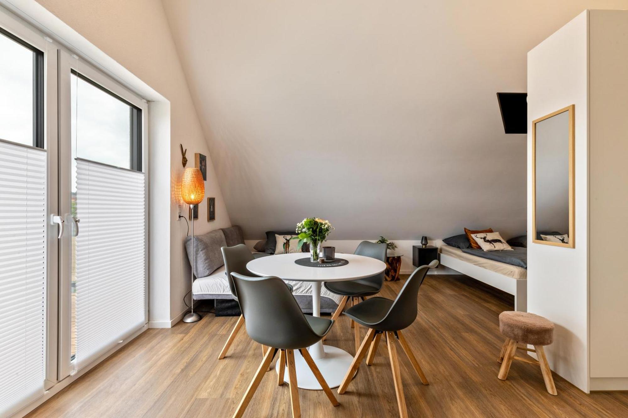 Studio 6 Parkside Apartments Günzburg Buitenkant foto