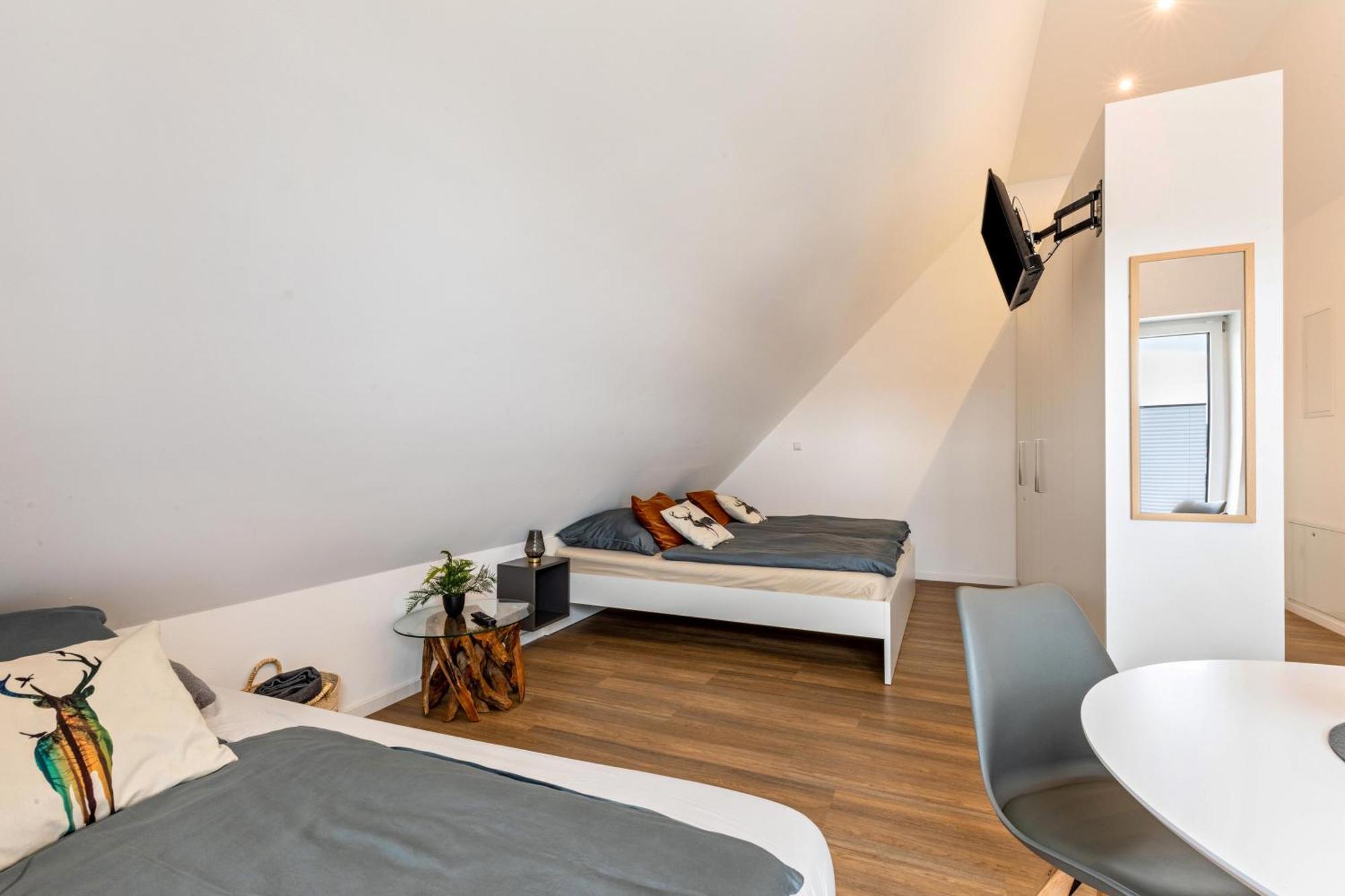 Studio 6 Parkside Apartments Günzburg Buitenkant foto